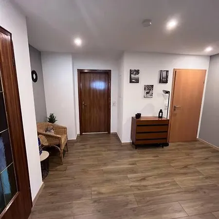 Апартаменты Modern Und Rustikal Mit Kamin Kohlert *