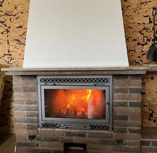 Lägenhet Modern Und Rustikal Mit Kamin Kohlert